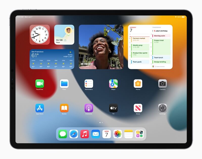 الأدوات ومكتبة التطبيقات في نظام iPadOS 15