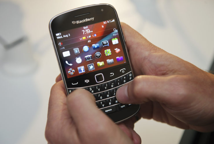 هاتف بلاك بيري - BlackBerry OS