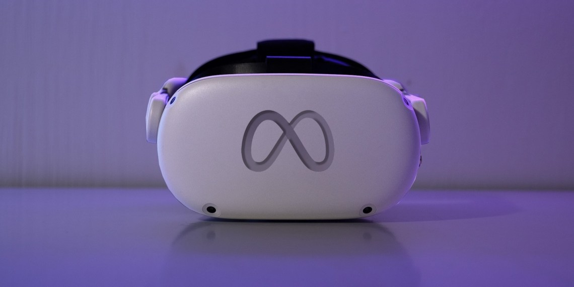 ميتا - ميتا تخطط لإطلاق أربع أجهزة VR