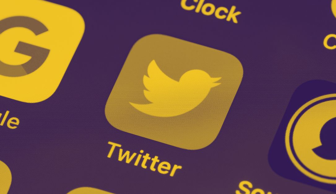 تويتر يعاني من مشكلات فنية ويطلق نسخة محسنة من Tweetdeck لحل المشكلة
