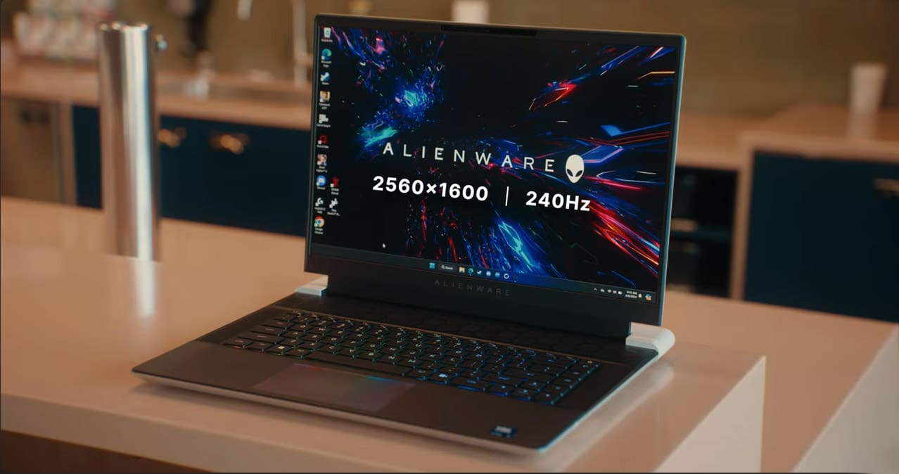 مراجعة-لاب-توب-Alienware-x16-R2