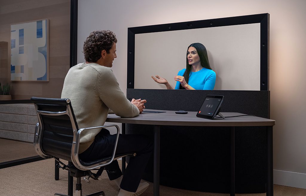 HP-Dimension-أول-جهاز-لتشغيل-تقنية-Google-Beam-بتكلفة-25-ألف-دولار-أمريكي