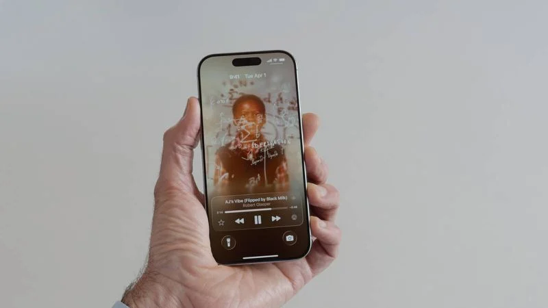 تحديث-iOS-26-إليك-5-ميزات-جديدة-في-شاشة-القفل-على-iPhone