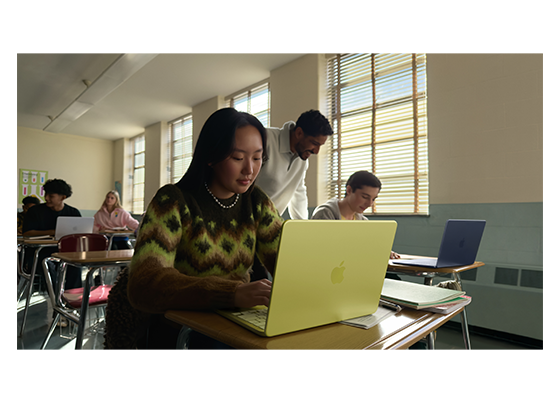 شاشة MacBook Neo Liquid Retina 13 إنش