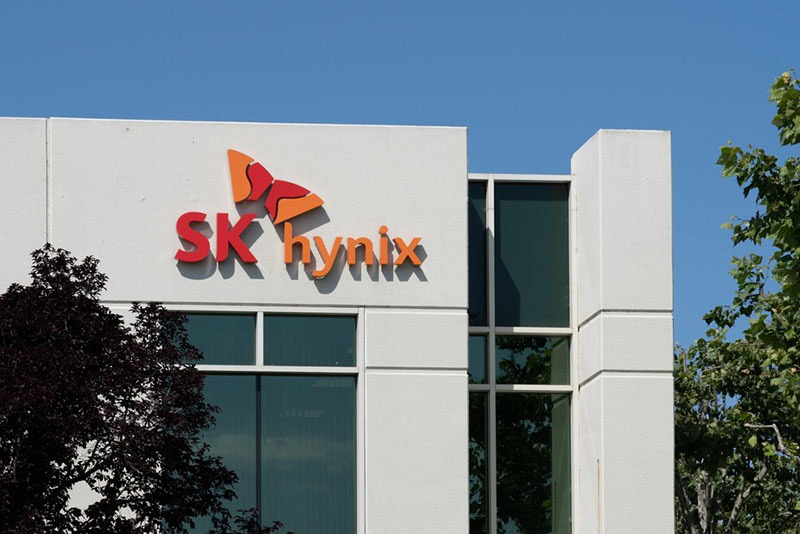 شركات-الذكاء-الاصطناعي-تضخ-استثمارات-غير-مسبوقة-لتمويل-شركة-SK-Hynix-في-تحسين-بنيتها-التحتية
