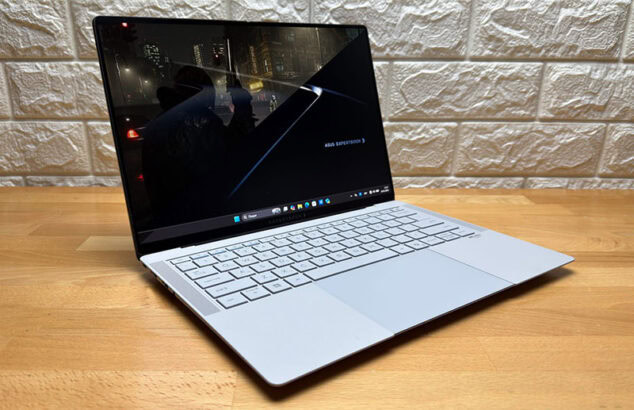 مراجعة-ASUS-ExpertBook-Ultra-2026