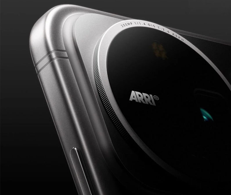 Honor Magic 9 مع مروحة تبريد مدمجة وشحن 100 واط وكاميرتين 200 ميجابكسل
