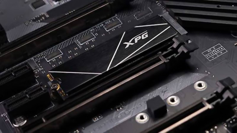 XPG GAMMIX S70 BLADE